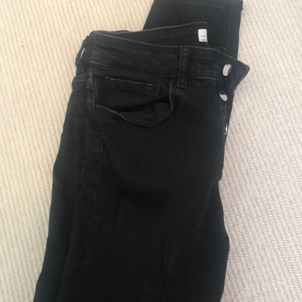 Black High Waisted Jeans